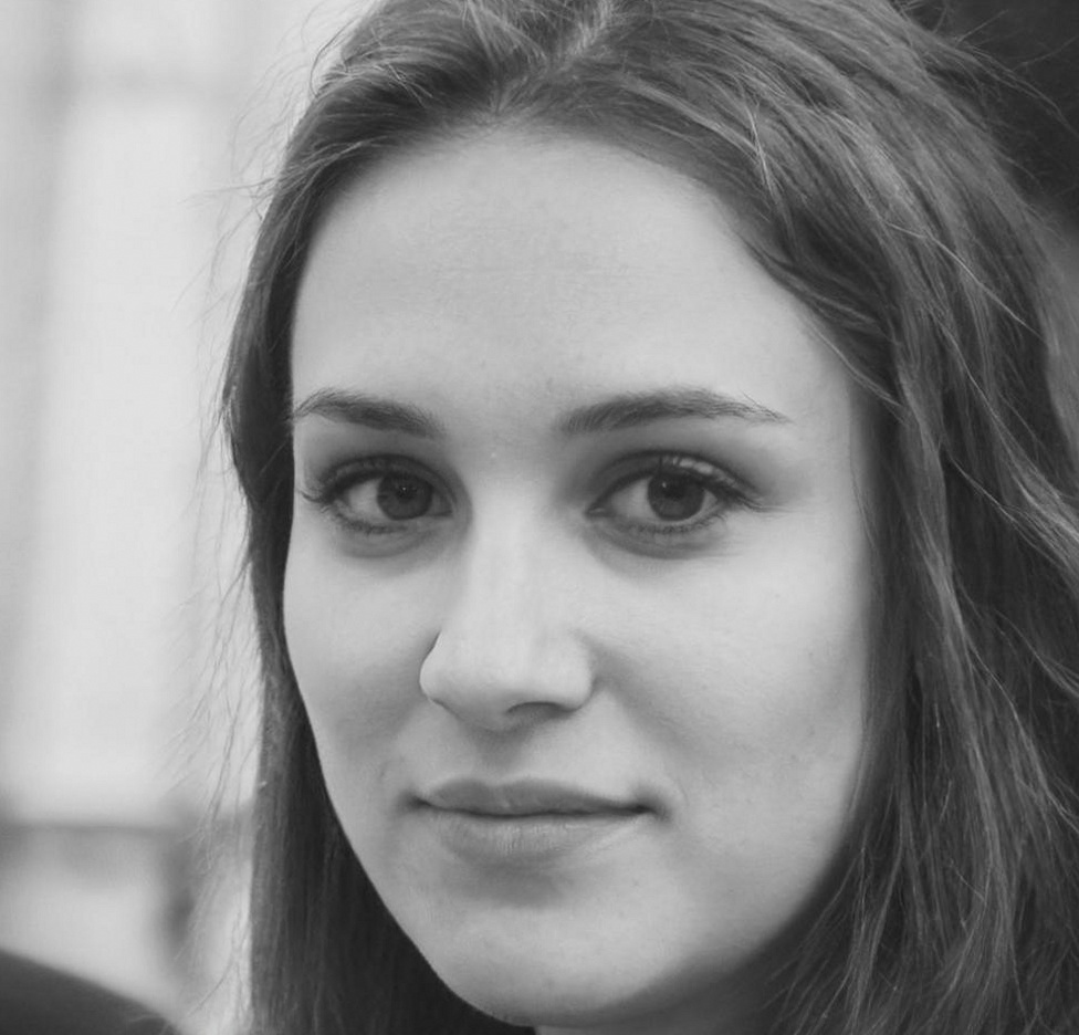 Porträt von Mirela Ostrowski